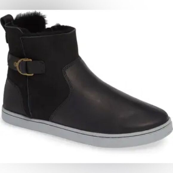 OluKai Genuine Shearling Sneaker Boots 8 1/2 - Picture 1 of 12